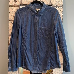 Denim/chambray button down